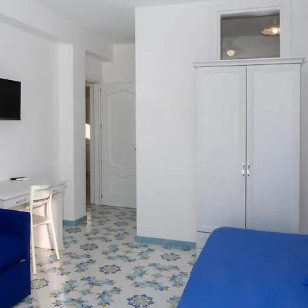 Domus Teresia - Amalfi Coast 公寓 *