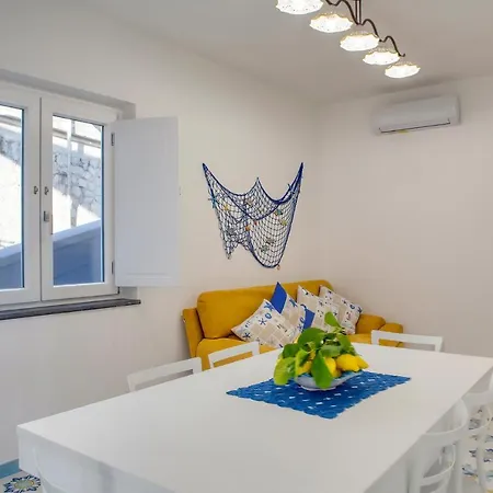 Domus Teresia - Amalfi Coast 公寓